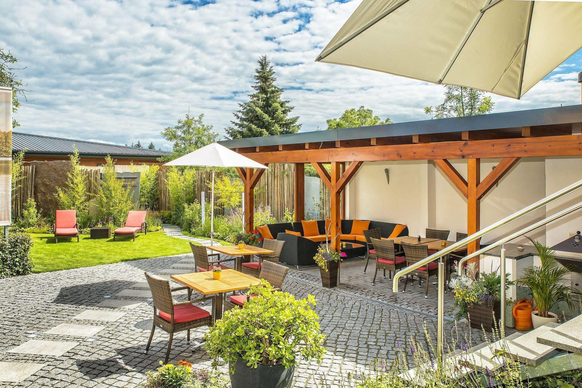 Sonn'idyll & Saunalandschaft 3* Rathenow